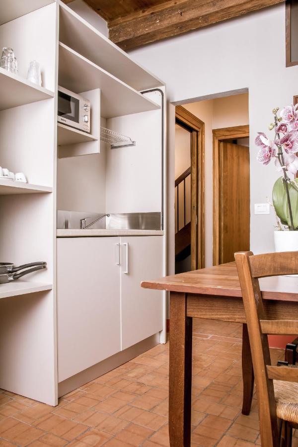 Osteria Luxury Apartments Πεσκιέρα ντελ Γκάρντα Εξωτερικό φωτογραφία