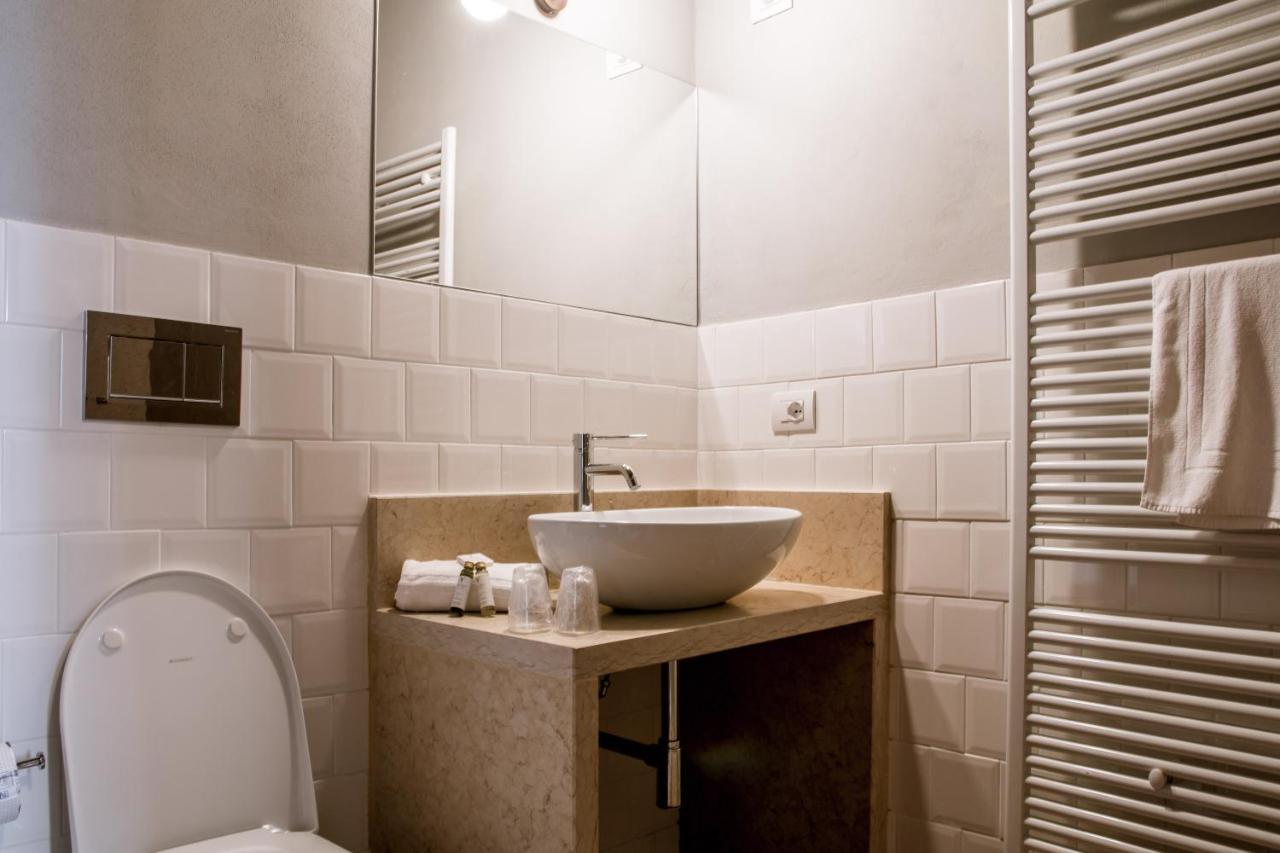 Osteria Luxury Apartments Πεσκιέρα ντελ Γκάρντα Εξωτερικό φωτογραφία