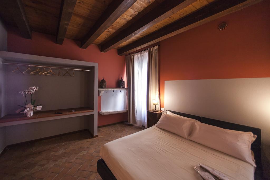 Osteria Luxury Apartments Πεσκιέρα ντελ Γκάρντα Εξωτερικό φωτογραφία