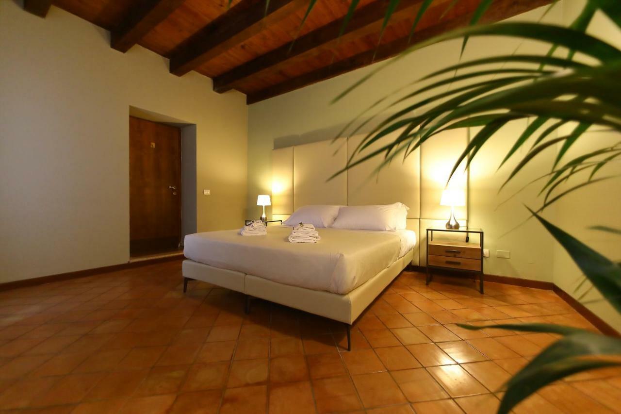 Osteria Luxury Apartments Πεσκιέρα ντελ Γκάρντα Εξωτερικό φωτογραφία