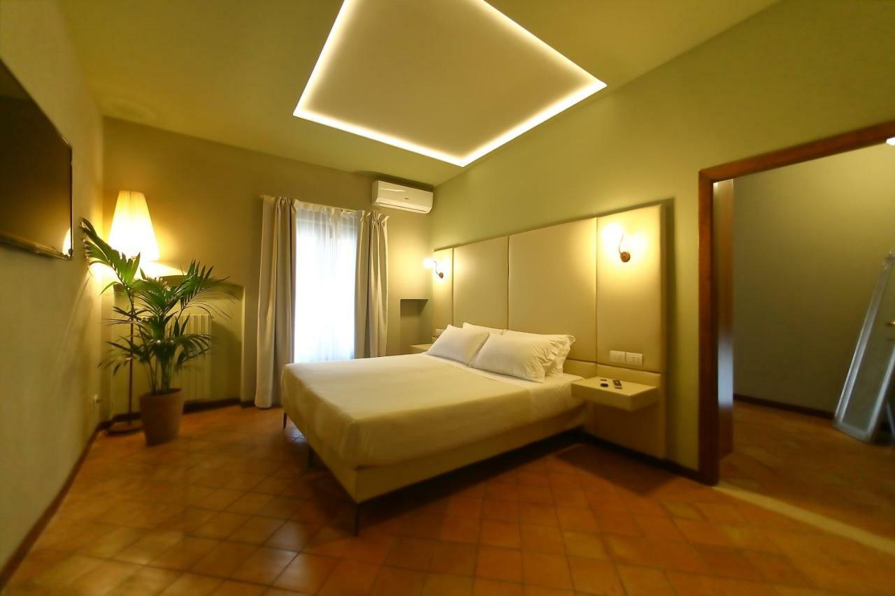 Osteria Luxury Apartments Πεσκιέρα ντελ Γκάρντα Εξωτερικό φωτογραφία